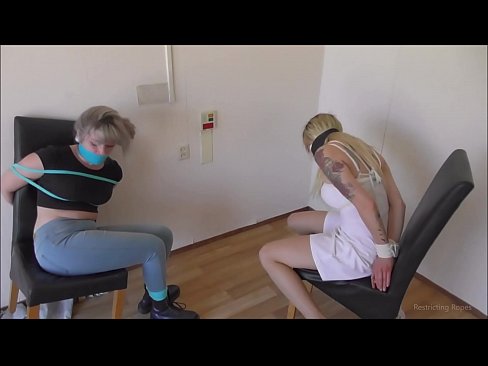 ❤️ Tràilleach / ceangailte agus gagged / nighean ann an àmhghar Pornografach  leinn gd.milf-nut-net.ru ❌❤